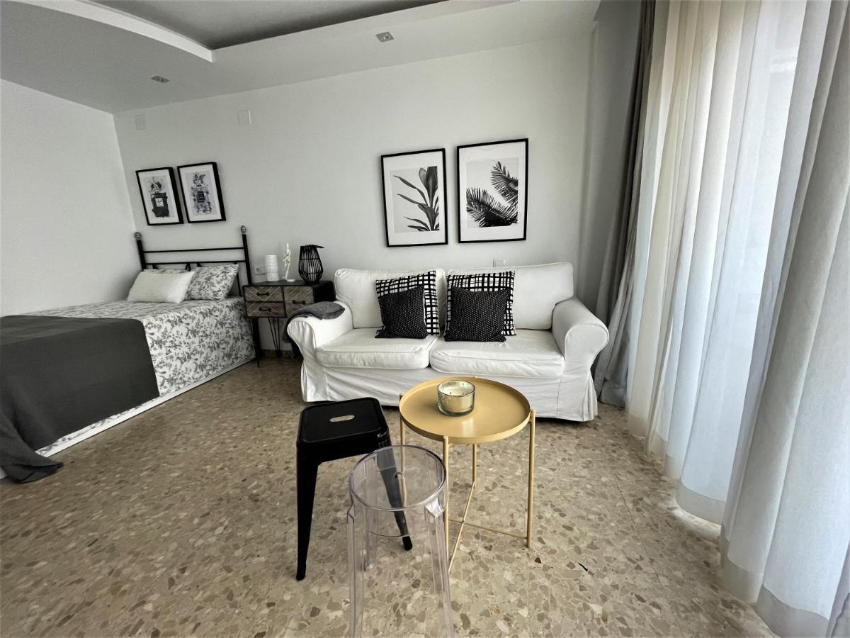 Ver620: Seaside Terrace Retreat with City Proximity Torremolinos Exterior photo
